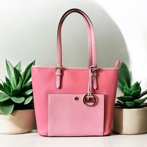 Michael Kors Jet Set Medium Leather Tote